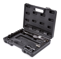 KraftWell KRW12RW-T Пневматическая трещотка с набором головок 1/2", в кейсе KraftWell KRW12RW-T Пневматическая трещотка с набором головок 1/2", в кейсе