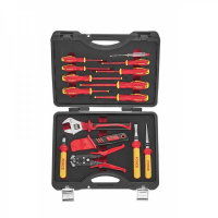 Набор инструмента диэлектрический 15пр. отвертки, пассатижи,бокорезы, ключ разводной в кейсе 5157N "FORCE" Набор инструмента диэлектрический 15пр. отвертки, пассатижи,бокорезы, ключ разводной в кейсе 5157N "FORCE"