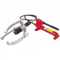 Съемник подшипников гидравлический 300мм 3 захвата 15т. 6590815L "FORCE" Съемник подшипников гидравлический 300мм 3 захвата 15т. 6590815L "FORCE"