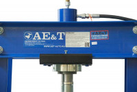 AE&T Т61230F Пресс с ножной педалью, 30 т.