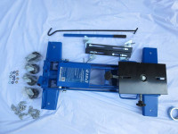 AE&T Домкрат трансмиссионный Т60302 1т