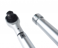 Ключ динамометрический 1" 400-2000Нм JTC