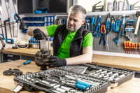 Hабор инструментa 215 шт., 1/2″, 3/8″, 1/4