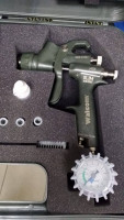 Краскопульт Walcom Slim Kombat HTE, верхний бачок 680 мл.