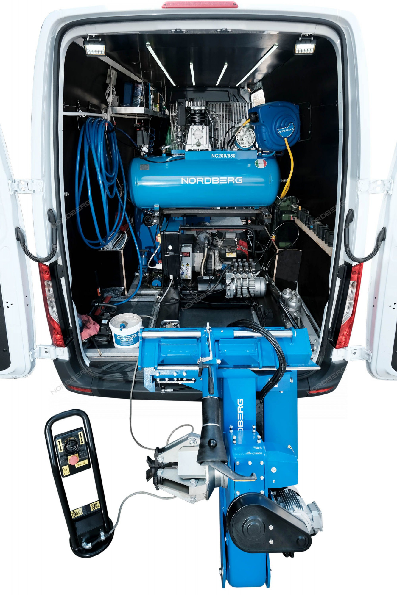 Станок шиномонтажный мобильный для грузовых авто