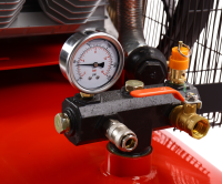 Компрессор поршневой ременной 380В 1200л/мин. ресивер-500л GTE Компрессор поршневой ременной 380В 1200л/мин. ресивер-500л GTE