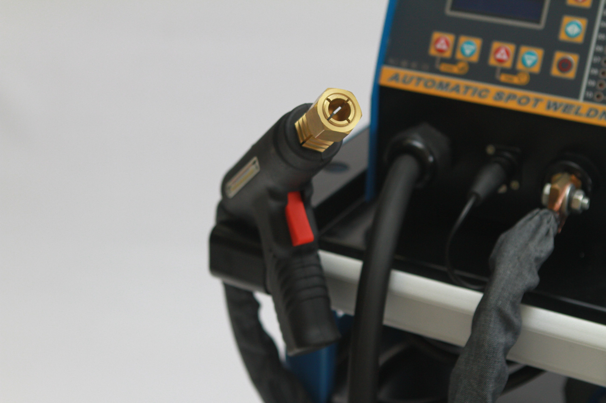 Споттер аппарат точечной сварки GREAT WOLF GW-60L 3500А Споттер аппарат точечной сварки GREAT WOLF GW-60L 3500А