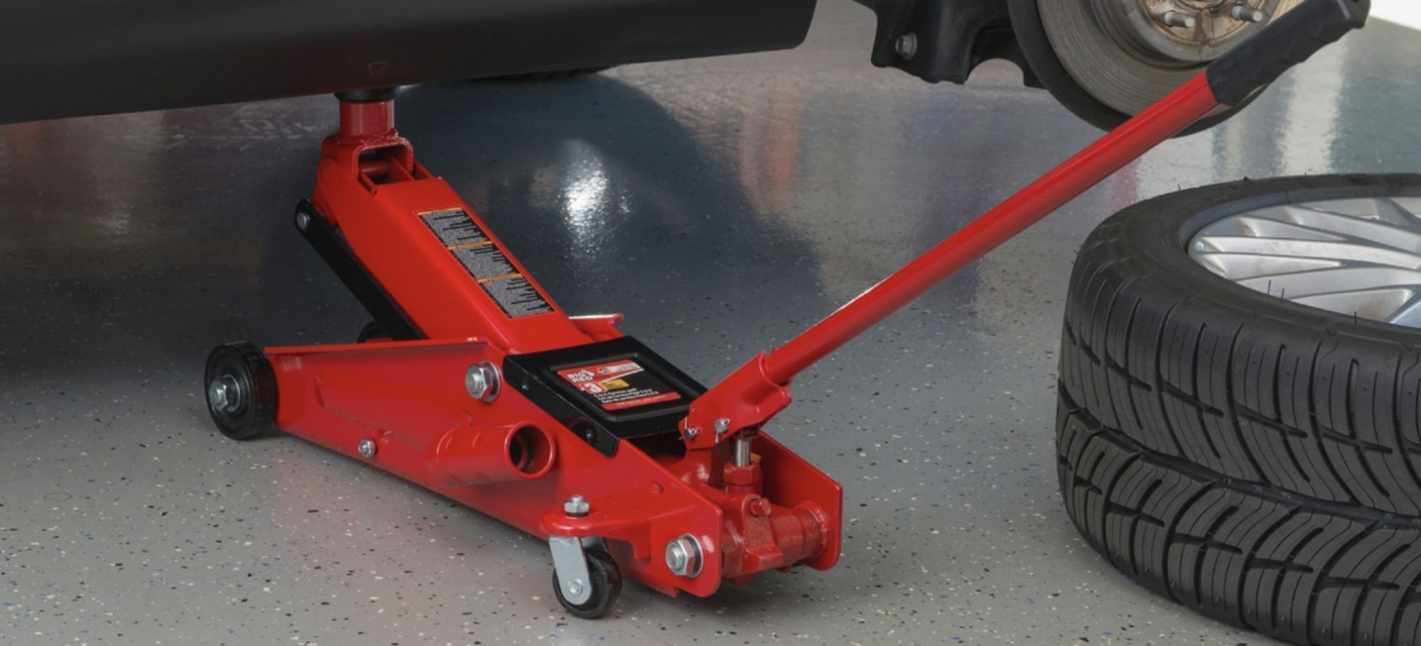 TA820014S Подкатной домкрат 2т, Н=135-300мм, с ручкой для переноски, в кейсе