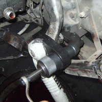 Универсальный съемник шаровых шарниров для грузовиков