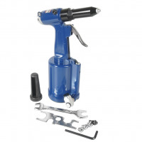 Заклепочник 1/4" пневматический, шток 16мм, 170х77х277мм JTC Заклепочник 1/4" пневматический, шток 16мм, 170х77х277мм JTC